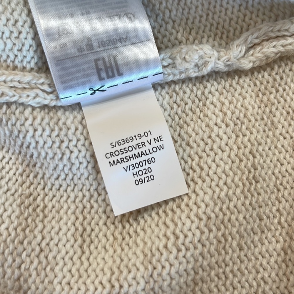 GAP • Crossover V Neck Sweater • Size XS • Marshmallow (Cream/Tan) - Picture 10 of 10